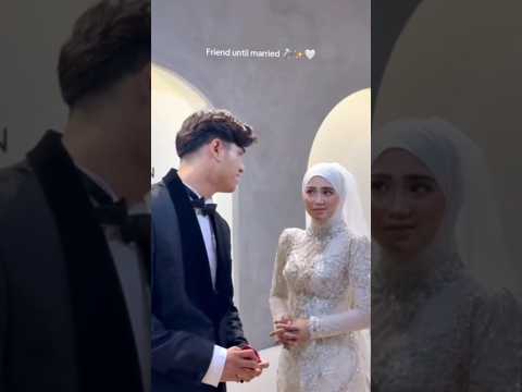 sofie punya caption friend until married.. 👰🤵 #syafie