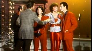 Dick Clark Interviews Manhattan Transfer - American Bandstand 1980