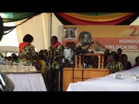 Mnangagwa dances with Mphoko's wife at Mugabe's bash in Matopo