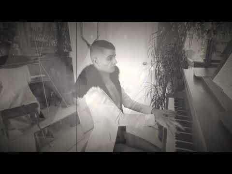 Le Pustra's Kabarett der Namenlosen - "Das Lila Lied" by Charly Voodoo