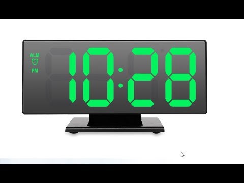 Электронные настольные часы с огромными цифрами