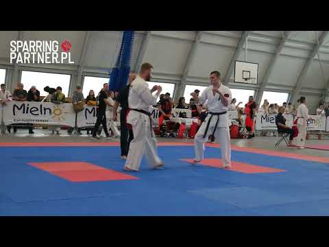 Artur Dymarczyk vs Mateusz Bewko -95 kg Kwalifikacje do ME Shinkyokushin Mielno 2023