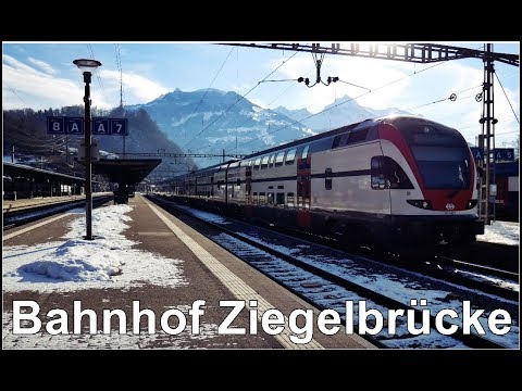 Railway Station Ziegelbrücke / viel Zugverkehr beim Bahnhof Ziegelbrücke, St. Gallen , Schweiz
