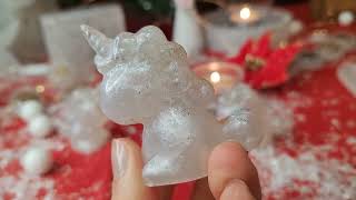 "Strážce čarovného snu" - něžně sněžný orgonitový jednorožec