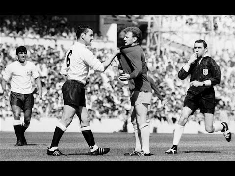 Dave Mackay: Scotland and Tottenham legend dies aged 80