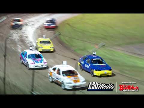 Junior Sedans: A-Main - Lismore Speedway - 26.12.2020