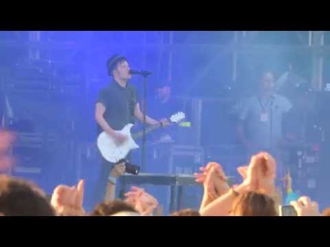 Fall Out Boy - This Ain't A Scene, It's An Arms Race - Milano 10/06/2014 HD