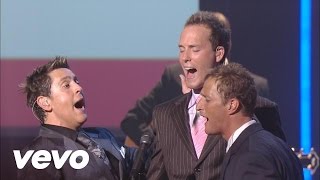 Ernie Haase &amp; Signature Sound - The Star-Spangled Banner [Live]