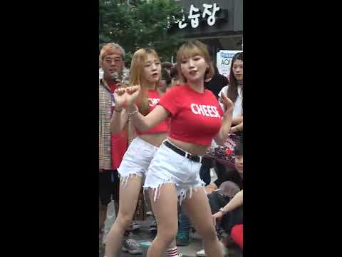 유에이 U.A 댄스팀 * 다이아나 홍대거리 Busking 게스트 * Bingle Bangle(빙글뱅글) - AOA