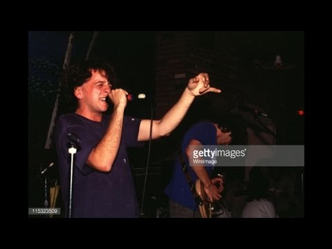Ween (10/12/1991 NYC, NY) - Going Gets Tough (2 failed attempts)