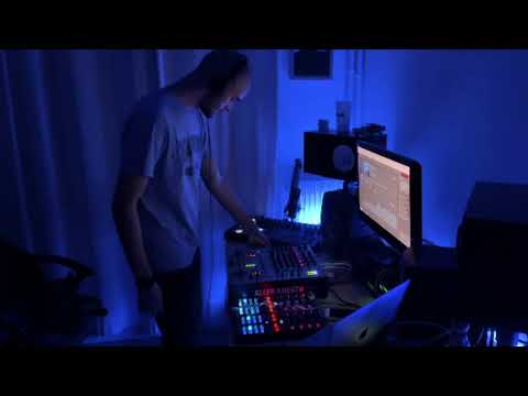 Medeew - Live from studio 01