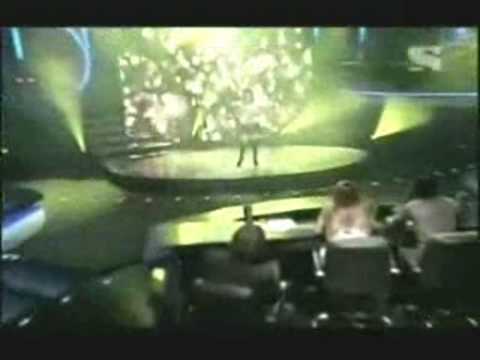 Y yo sigo aquí - Sara Bellomo