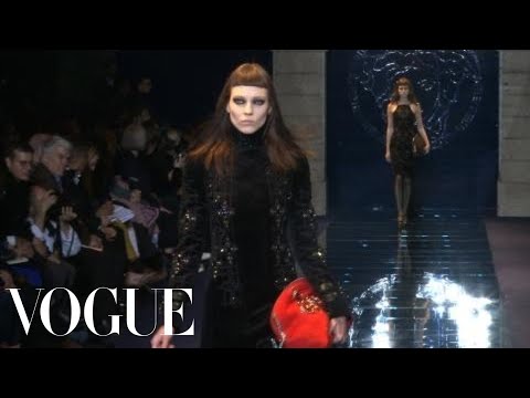 Fashion Show - Versace: Fall 2012 Ready-to-Wear