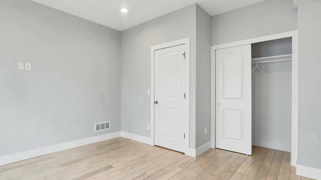 Video Tour Thumbnail