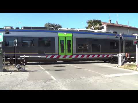 Passaggio a livello di via Canossa - Cotignola (RA) / Level Crossing / Paso a nivel / vasúti átjáró