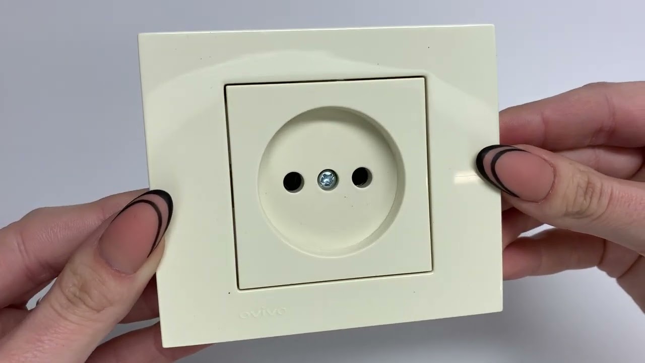 Розетка одинарная б/з OVIVO Grano крем (400-020300-215)