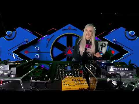 Hydragen invites Amber D - 23/02/2023