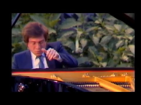 R Schumann Fantasie in C, Op.17, 1st Movement By Dmitri Alexeev