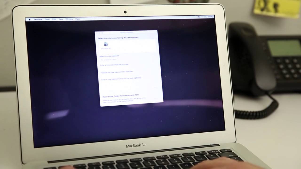 CNET How To - Easily bypass and reset the password on any Mac
