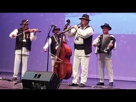 Ansamblul Crai Nou la Calgary