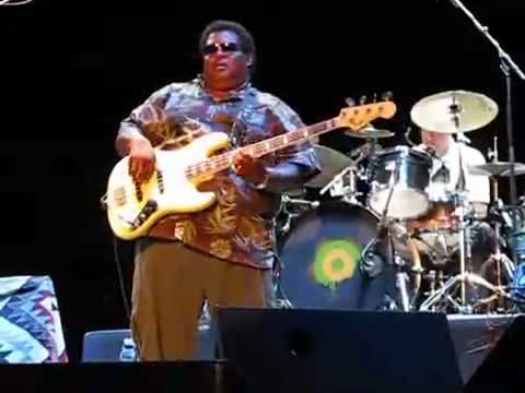 Juan Nelson-bass solo-2008
