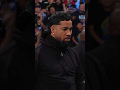 Jey Uso takes out his brother Jimmy!! 😮