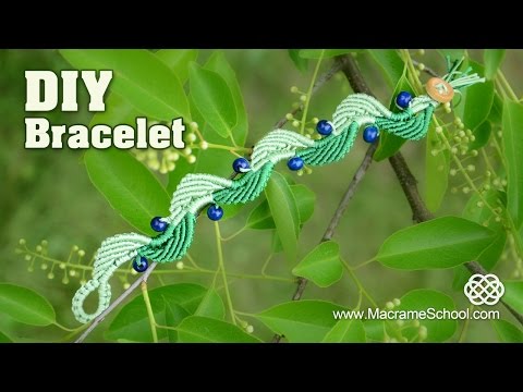 Heart Friendship Bracelet for Valentines Day DIY Tutorial