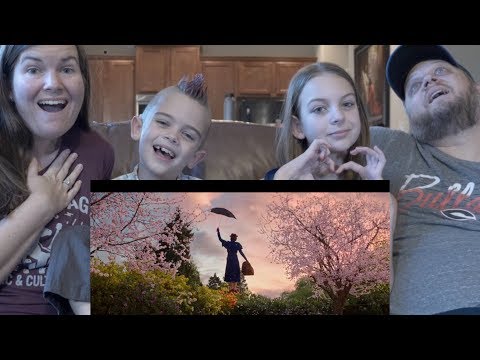 MARY POPPINS RETURNS