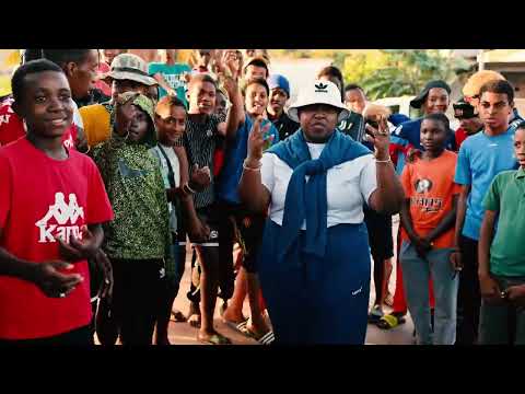 La Mendosa - KAYNA MANA feat @madaraouman   (clip officiel)