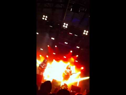 Chris Medina live in Stockholm, Sweden