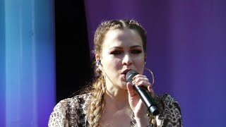 Jenni Vartiainen - Turvasana (Radio Suomipopin Helsinkipäivän konsertti 12.6.2018)