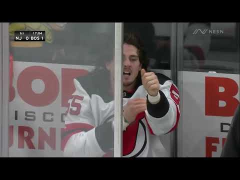 Mason Geertsen vs Josh Brown fight Boston Bruins vs New Jersey Devil’s (2022 NHL)