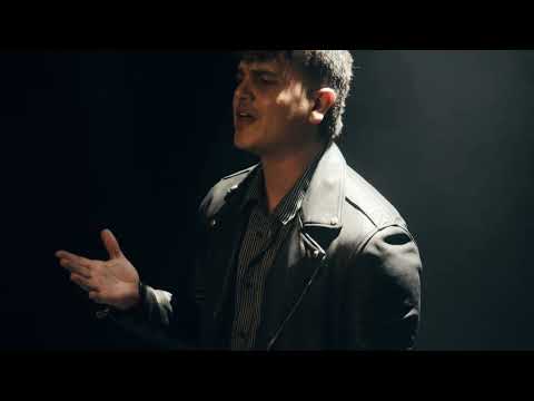 Régulo Caro - Siempre Guerra [Video Oficial]