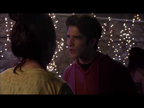 Teen Wolf 2x08 Scott ask Allison what she is doing here. Allison told her father and Grandpa about J