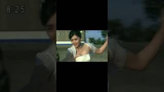 倉科カナさん#ウェディングドレスでダッシュ#全開