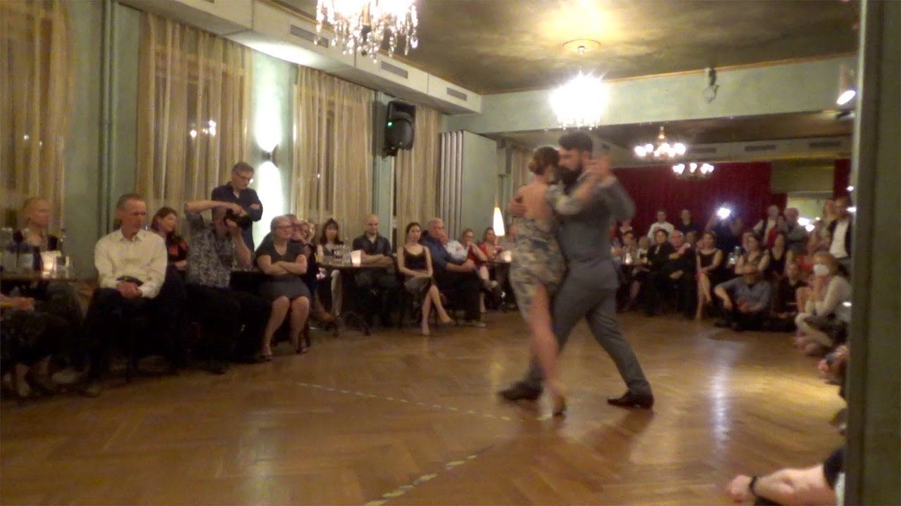 Maja Petrović  & Marko Miljević  - "Siga el coso" - Troilo & Marino - 2/4