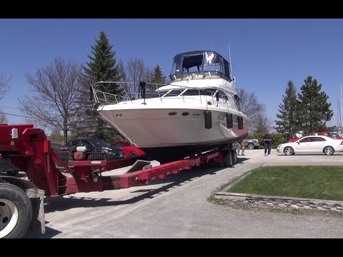 Sea Ray 400 Sedan Bridge Relaunch 2015 - Boating Again :-)