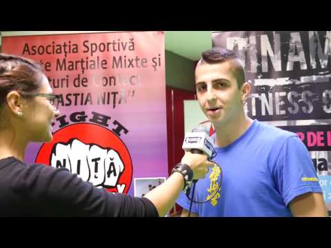 Prezentare Mocanu Catalin ( Ascensiunea Titanilor )