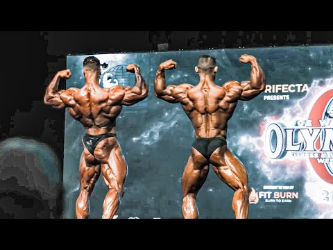 CHRIS BUMSTEAD VS RAMON DINO | MR  OLYMPIA 2022 🥇🥇 | POSING BATTLE 🔥🔥🔥🔥