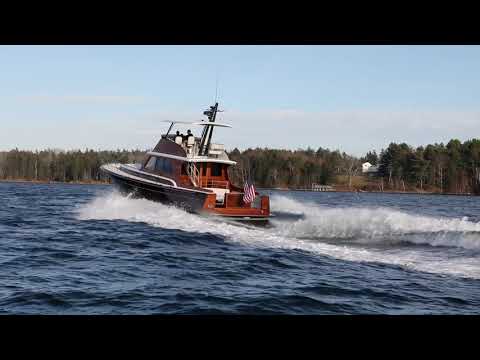 Hood 57 LM - Billy Black video - Step Aboard