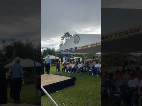 Johnny Terán en la presentación de nueva carretera en Buena Fe,  El Congo
