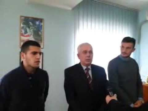 Sportistët e Vitit 2013 në Bujanoc, Gjelbrim Taipi dhe Arbnor Fejzullahu te Dr. Nagip Arifi