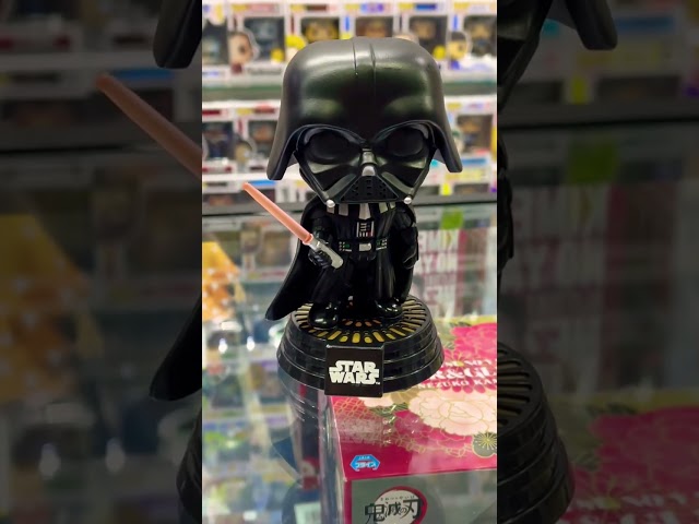 Vídeo relacionado con Funko Pop! Disney Star Wars: Red Saber Series Vol.1 - Darth Vader (Glows in The Dark) (Special Edition) #523 Bobble-Head Vinyl Figure