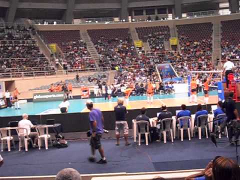 Saque do Amil vôlei (Unilever X Amil)