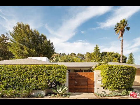 2246 Chelan Place | Los Angeles, CA - The Agency