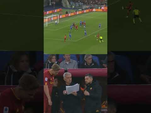 Mourinho has hilarious reaction to Wijnaldum's goal 