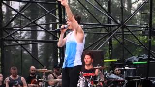 New Politics - Everywhere I Go Kings and Queens (Live)