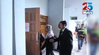 Download lagu Pembantu Pendaftaran JPN terima suapan mp3