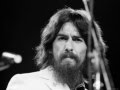 George Harrison love comes to everyone sub ...