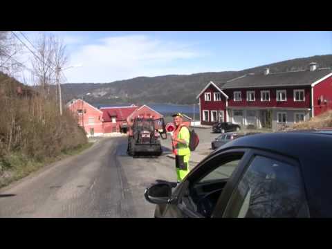 Senk farten - asfaltarbeid pågår!